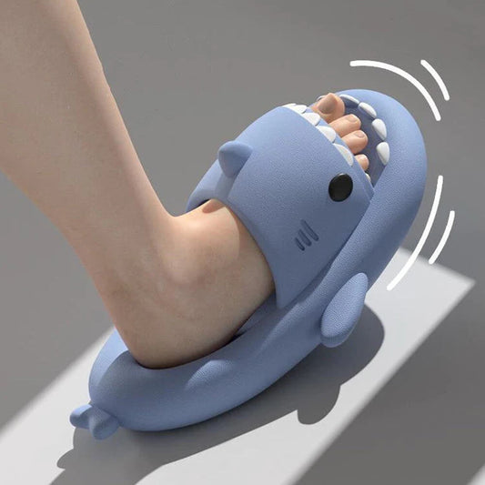 滑り止めサメサンダル:快適さと安全性